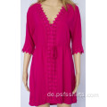 Mittellanges Kleid mit Rose Redcolor